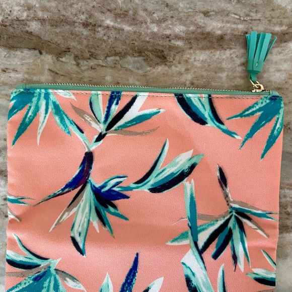 Tropical Print Clutch with Vegan Leather Mint Accents - Beach Vacation Bag - Picture 10 of 16